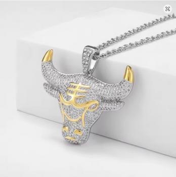 Stierkopf-Halskette mit Zirkonia-Anhänger für Herren und Damen, Rock-Tieranhänger, Party-Schmuck