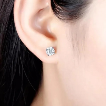 Exquisite 4-Krappen-Moissanit-Solitär-Ohrstecker für Damen