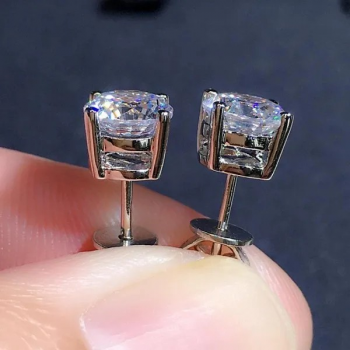 Exquisite 4-Krappen-Moissanit-Solitär-Ohrstecker für Damen