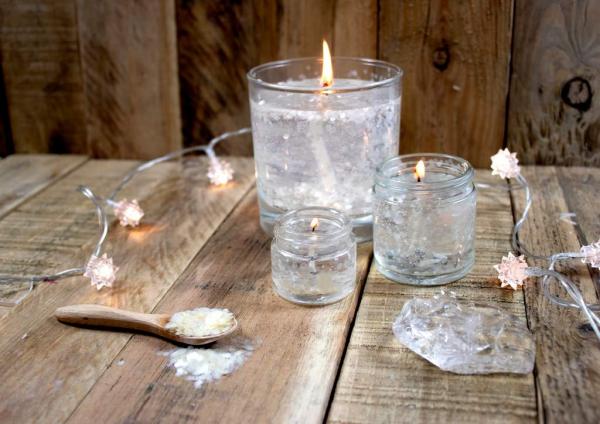Aromatherapie-, Bade- und Yogakerzen für Zuhause und Büro